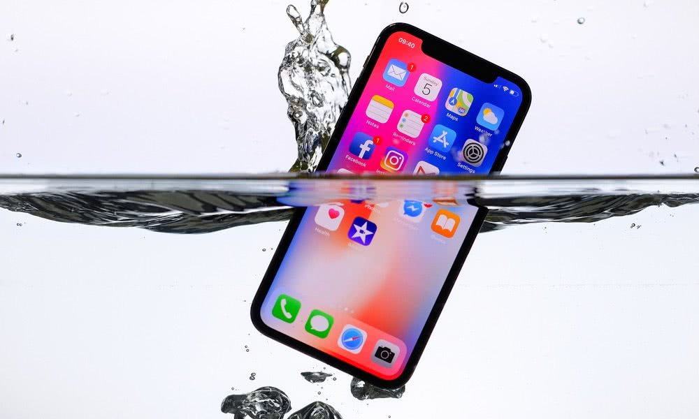 华为小米OV猝不及防：全新iPhone X竟不是刘海屏